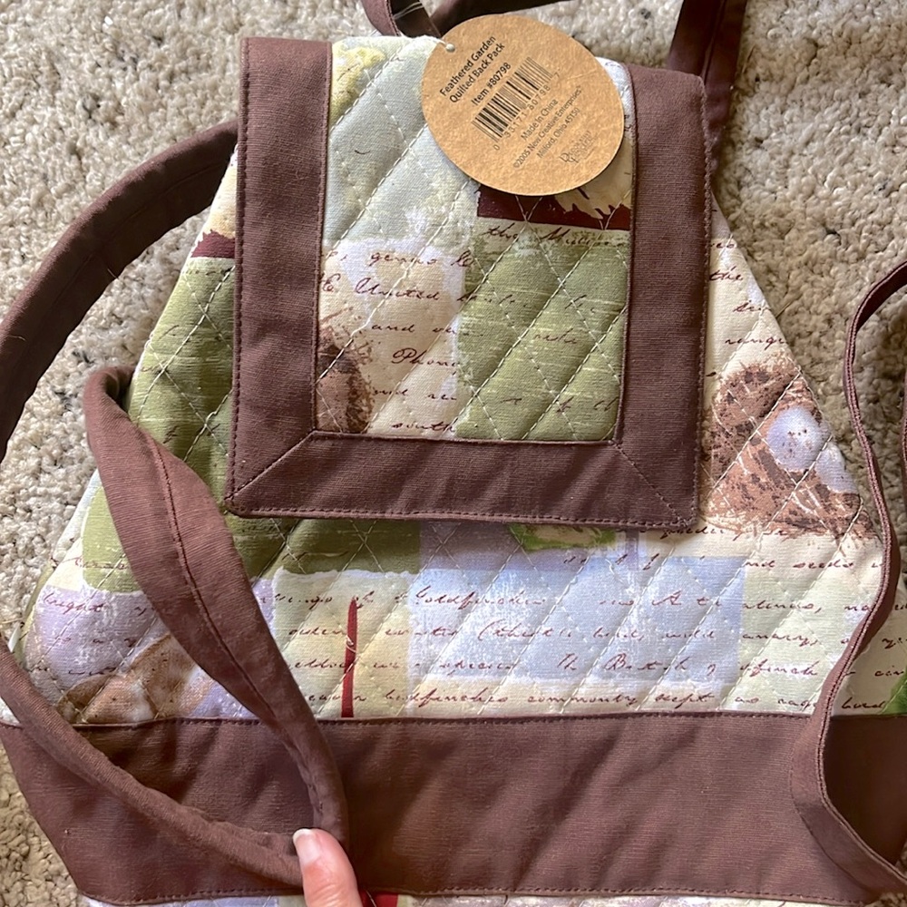 New Creative Feathered Quilted Back Pack